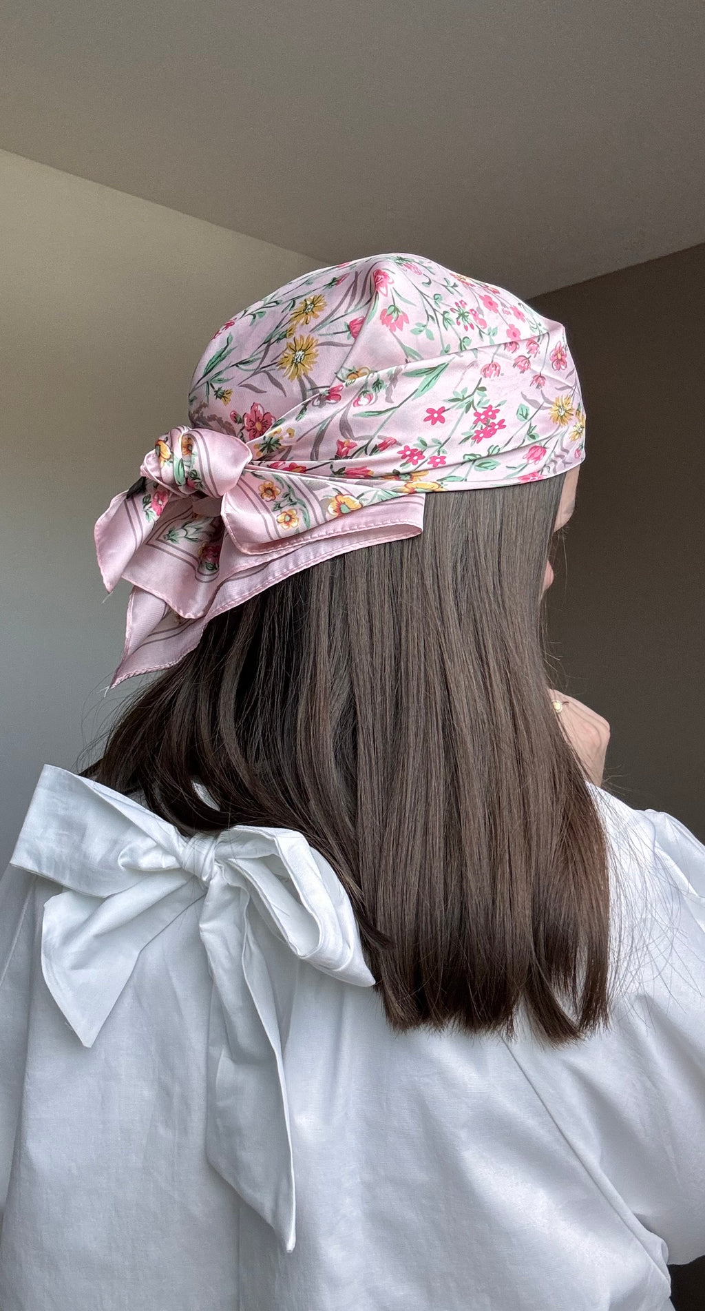 Foulard AVA