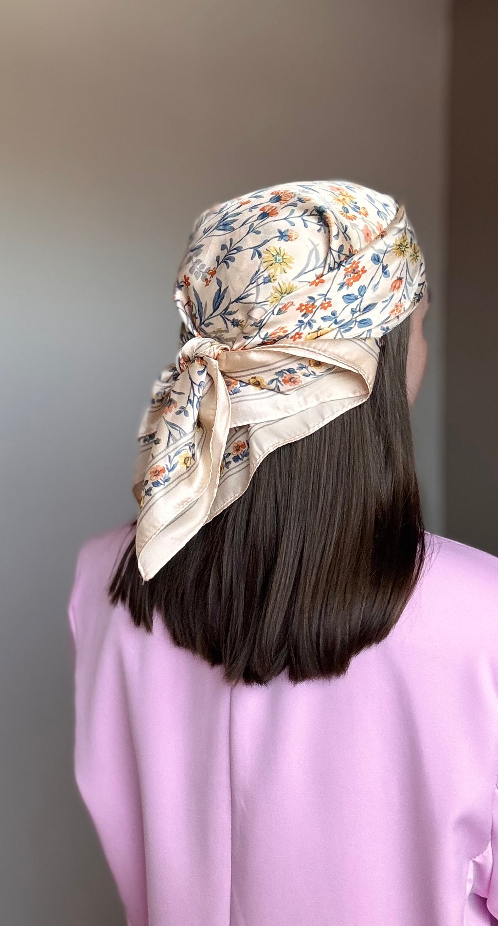 Foulard AVA